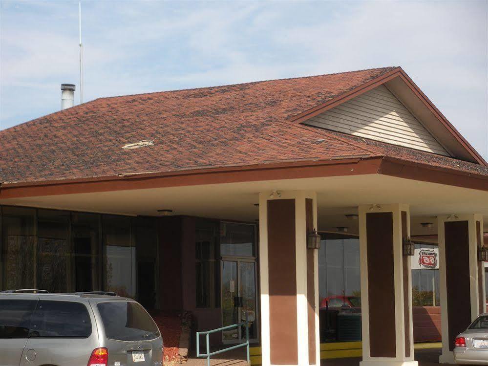 Regency Inn And Conference Center Clinton Екстериор снимка